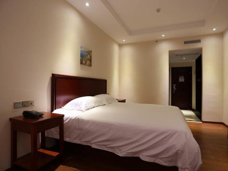 Greentree Inn Jiangxi Shangrao Wuyuan Bus Station Tang Village Express Hotel Exteriör bild